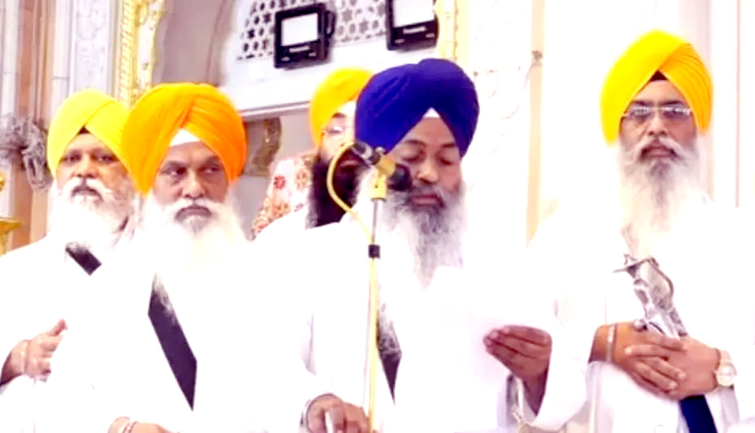 Takht Patna Sahib's decision to declare Sukhbir Badal a salaried person is a matter of confusion for the Panth: Advocate Dhami.